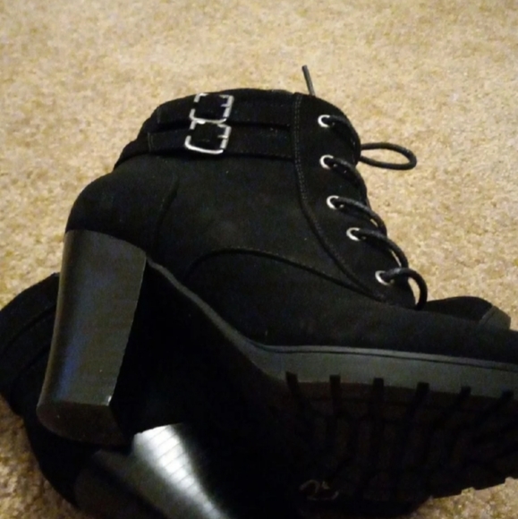 Women's Rialto Boot - Picture 4 of 6